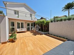 Casa Bi/Trifamiliare in Residenziale