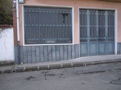 Negozio/Locale commerciale in Commerciale