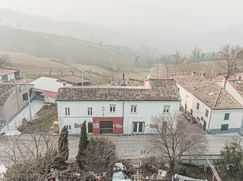 Negozio/Locale commerciale in Commerciale