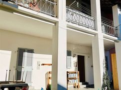Casa Bi/Trifamiliare in Residenziale