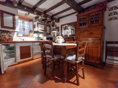 Casa Bi/Trifamiliare in Residenziale