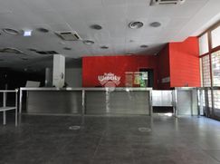 Negozio/Locale commerciale in Commerciale
