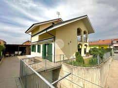 Villa in Residenziale