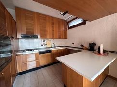 Casa Bi/Trifamiliare in Residenziale
