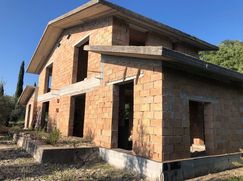 Casa Bi/Trifamiliare in Residenziale