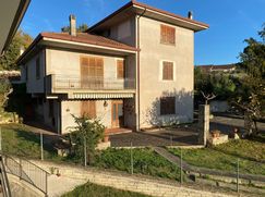 Villa in Residenziale