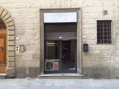 Negozio/Locale commerciale in Commerciale