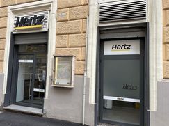 Negozio/Locale commerciale in Commerciale
