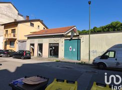 Negozio/Locale commerciale in Commerciale