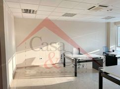 Ufficio in Commerciale