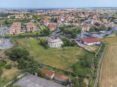Terreno agricolo in Commerciale