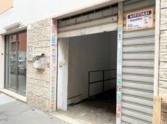 Negozio/Locale commerciale in Commerciale