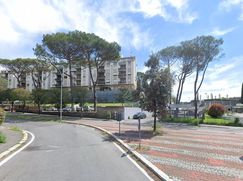 Negozio/Locale commerciale in Commerciale