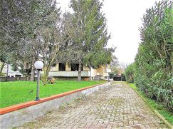 Villa in Residenziale
