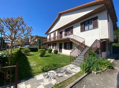 Casa Bi/Trifamiliare in Residenziale