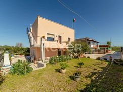 Villa in Residenziale