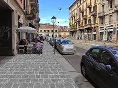 Negozio/Locale commerciale in Commerciale