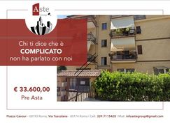 Negozio/Locale commerciale in Commerciale