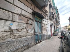 Negozio/Locale commerciale in Commerciale