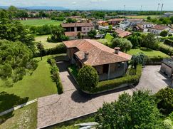 Villa in Residenziale