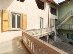 Casa Bi/Trifamiliare in Residenziale