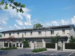 Casa Bi/Trifamiliare in Residenziale