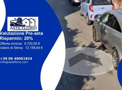 Box/posto auto in Residenziale
