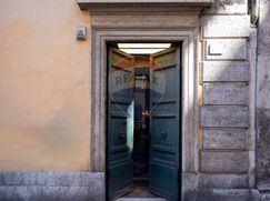 Negozio/Locale commerciale in Commerciale