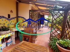 Casa Bi/Trifamiliare in Residenziale