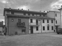 Casa Bi/Trifamiliare in Residenziale