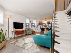Casa Bi/Trifamiliare in Residenziale