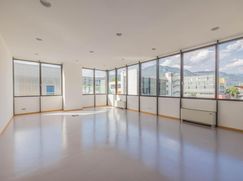 Ufficio in Commerciale