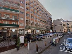 Negozio/Locale commerciale in Commerciale