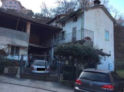 Casa Bi/Trifamiliare in Residenziale