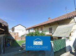 Casa Bi/Trifamiliare in Residenziale