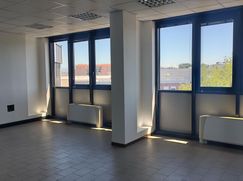 Ufficio in Commerciale