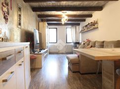 Casa Bi/Trifamiliare in Residenziale