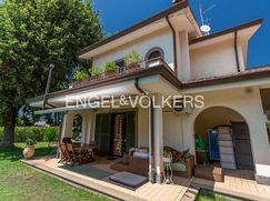 Villa in Residenziale
