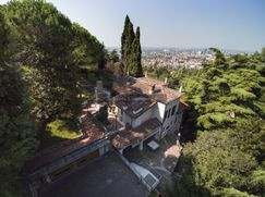 Villa in Residenziale