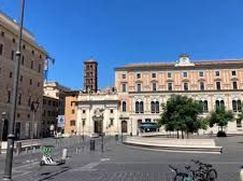 Negozio/Locale commerciale in Commerciale