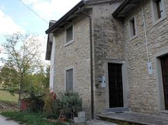 Casa Bi/Trifamiliare in Residenziale