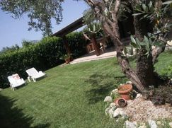 Casa Bi/Trifamiliare in Residenziale