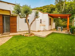 Casa Bi/Trifamiliare in Residenziale