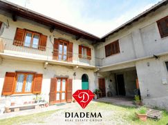 Edificio in Residenziale