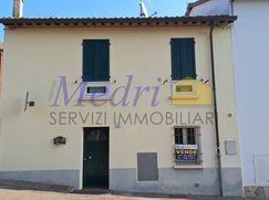 Casa Bi/Trifamiliare in Residenziale