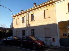 Casa Bi/Trifamiliare in Residenziale