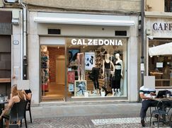 Negozio/Locale commerciale in Commerciale
