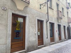 Negozio/Locale commerciale in Commerciale