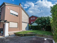 Casa indipendente in Residenziale