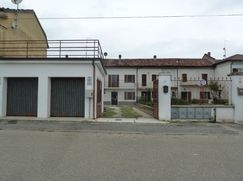 Casa Bi/Trifamiliare in Residenziale